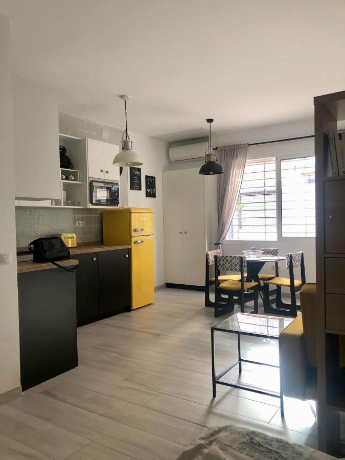 Holidays2Malaga Estudio Unión recién reformado con WiFi gratuito Extérieur photo